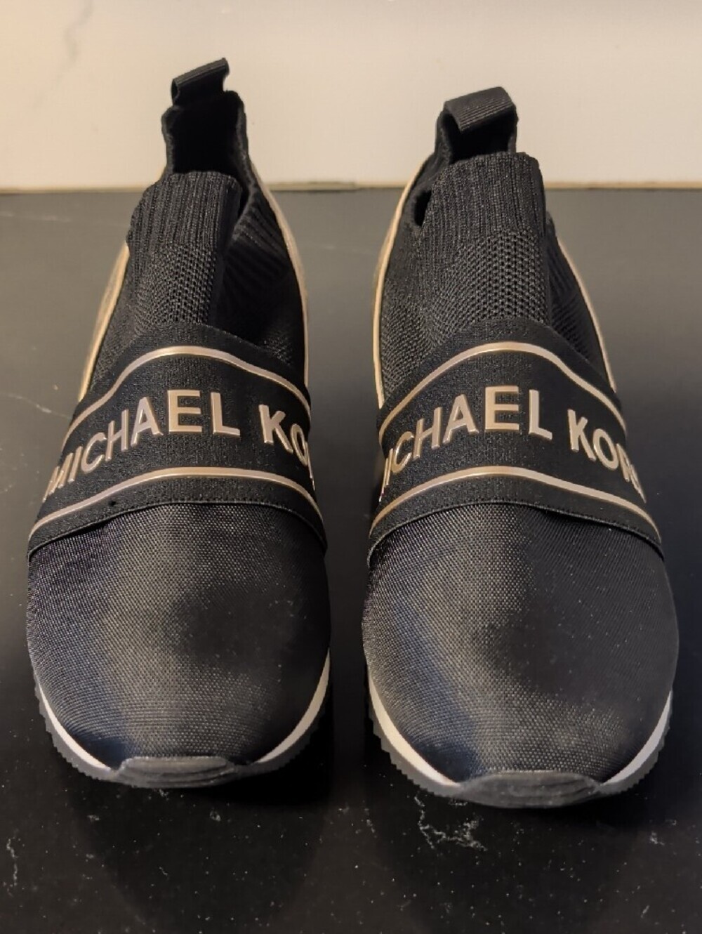 Michael Kors Bodie Slip-On Logo Sneakers Size 8.5 Used Exc